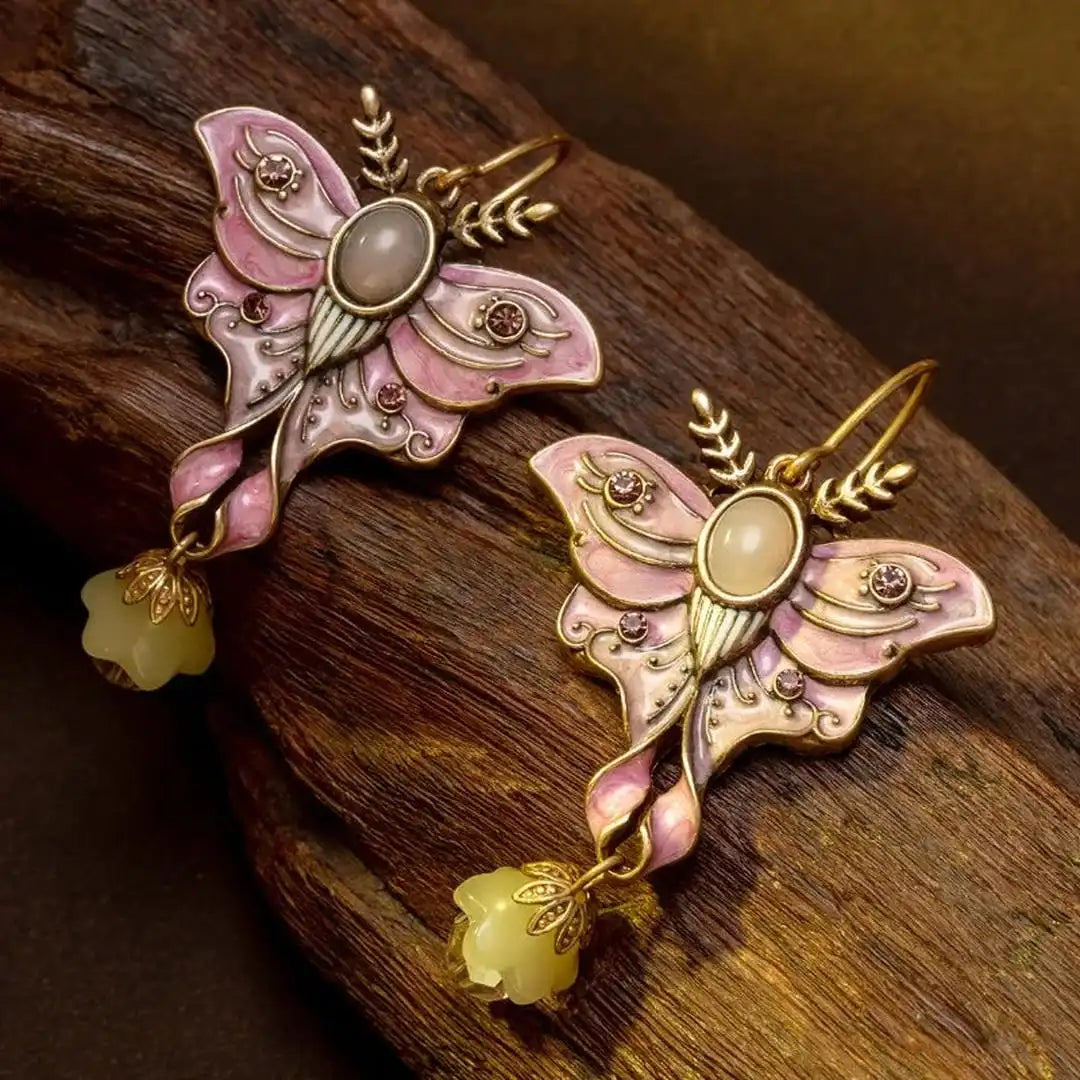 Pendientes clásicos colgantes de mariposa rosa