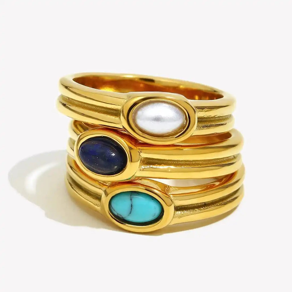 Anillo de oro vintage con piedra natural
