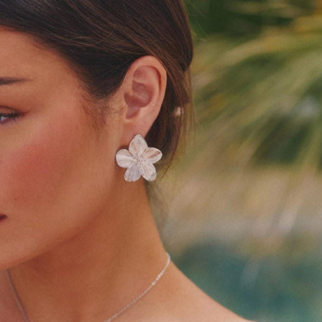 Pendientes florales de plata chic