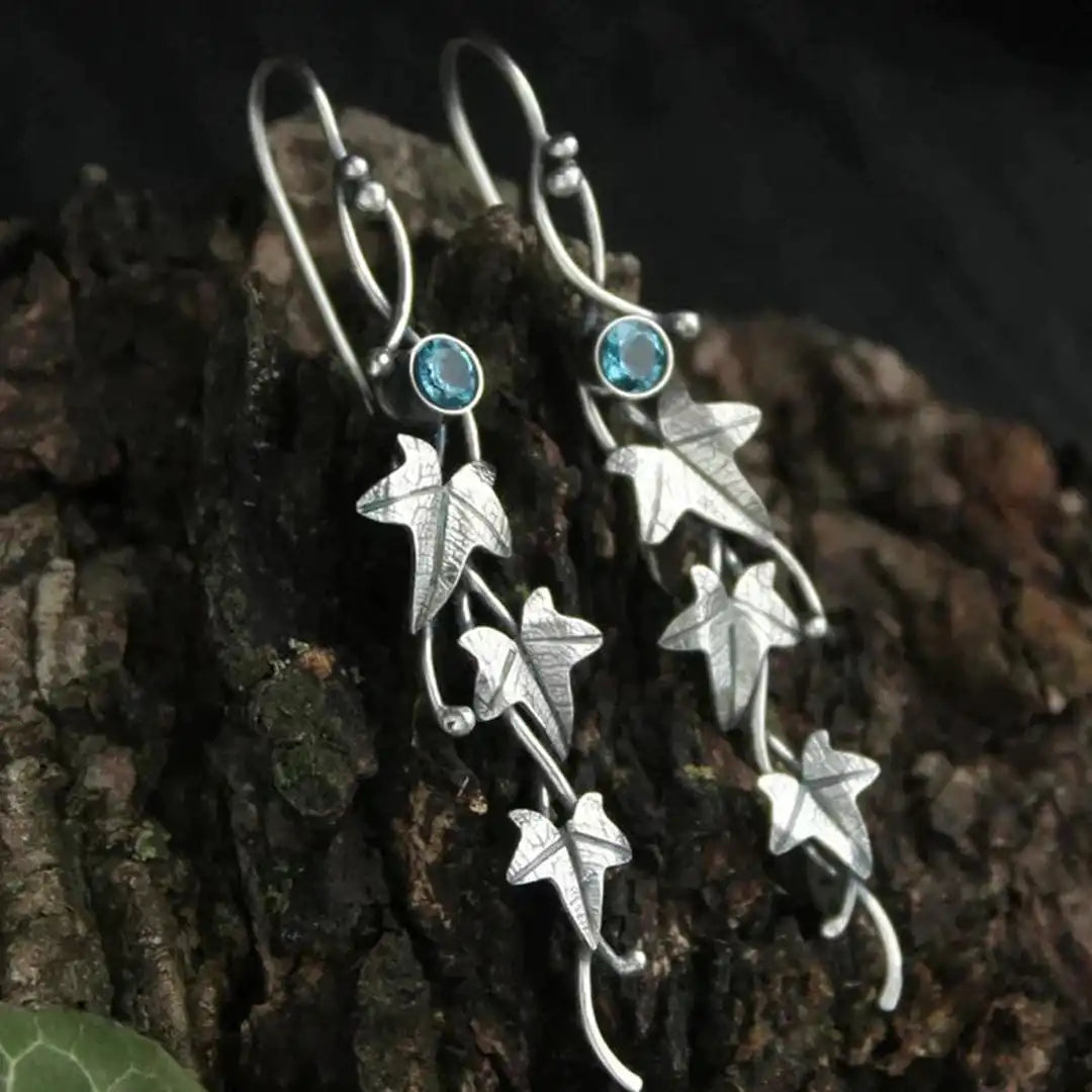 Encantadores pendientes elfos vintage