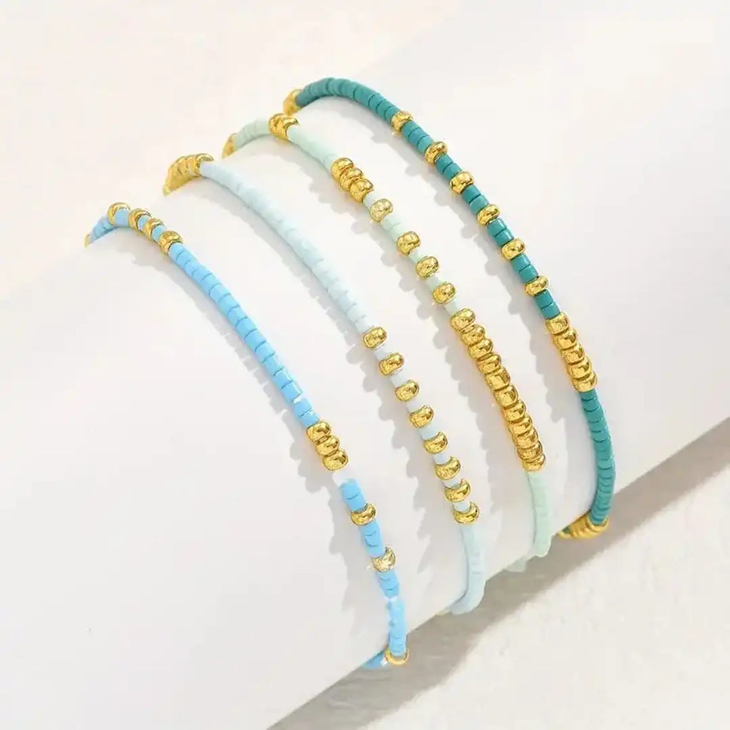 Elegante juego de pulseras de cuentas turquesas bohemias