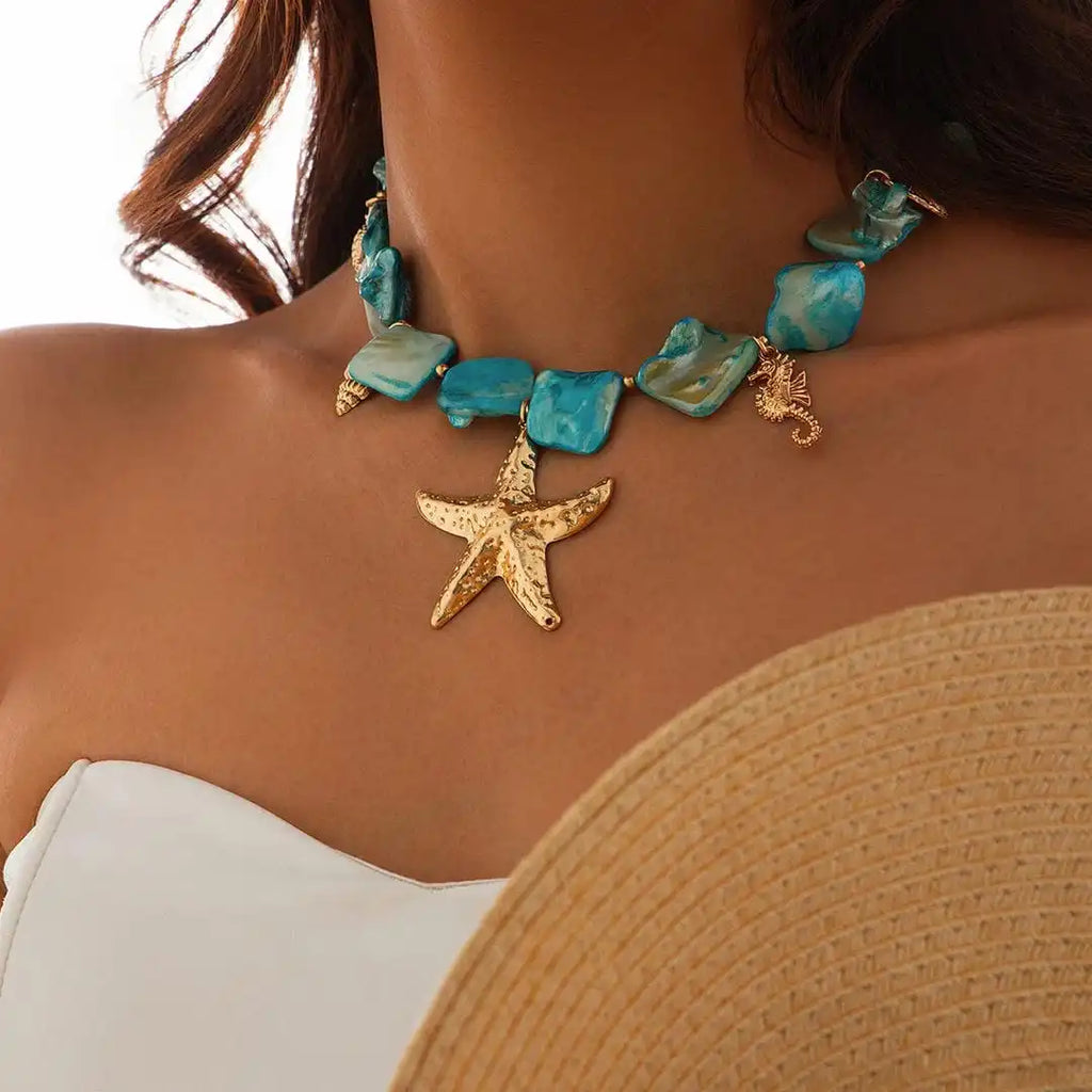 Collar con colgante de estrella de mar de piedra bohemia