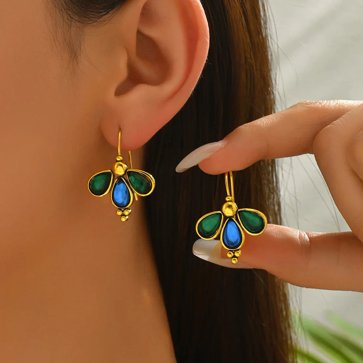 Charming Stone Waterdrop Earrings
