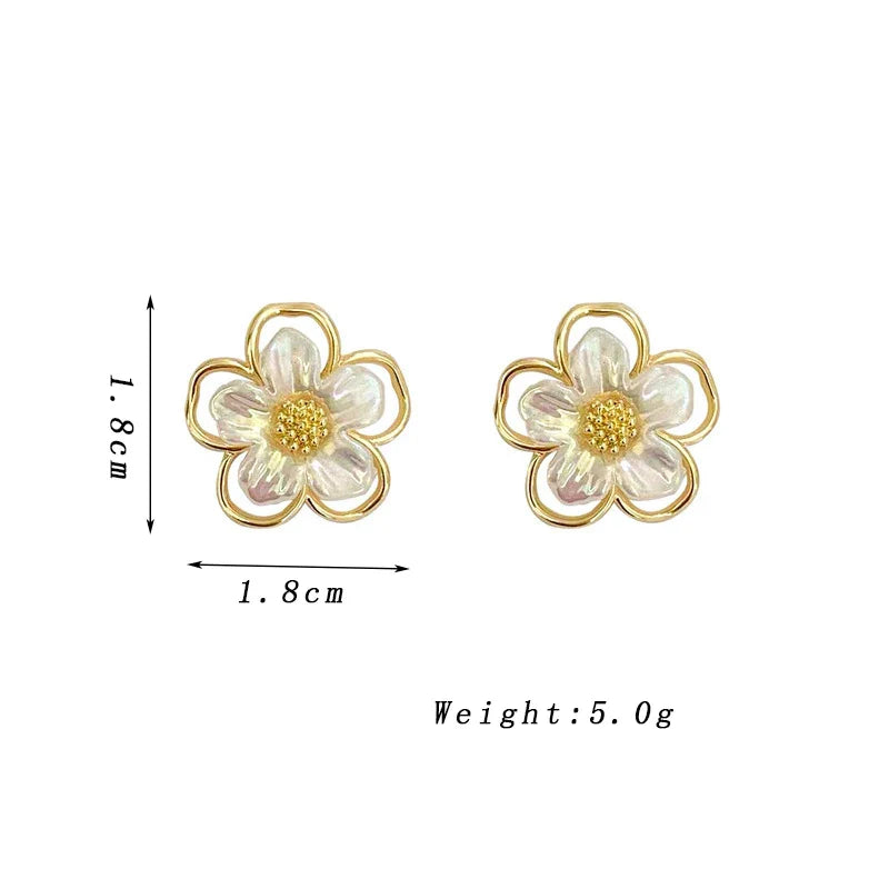 Cute White Flower Earrings