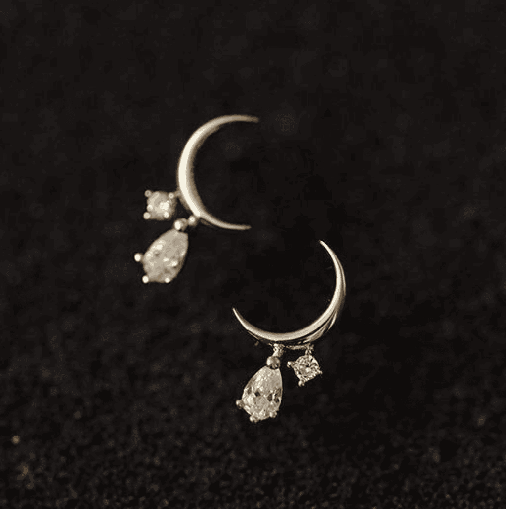 Pendientes de gota con media luna
