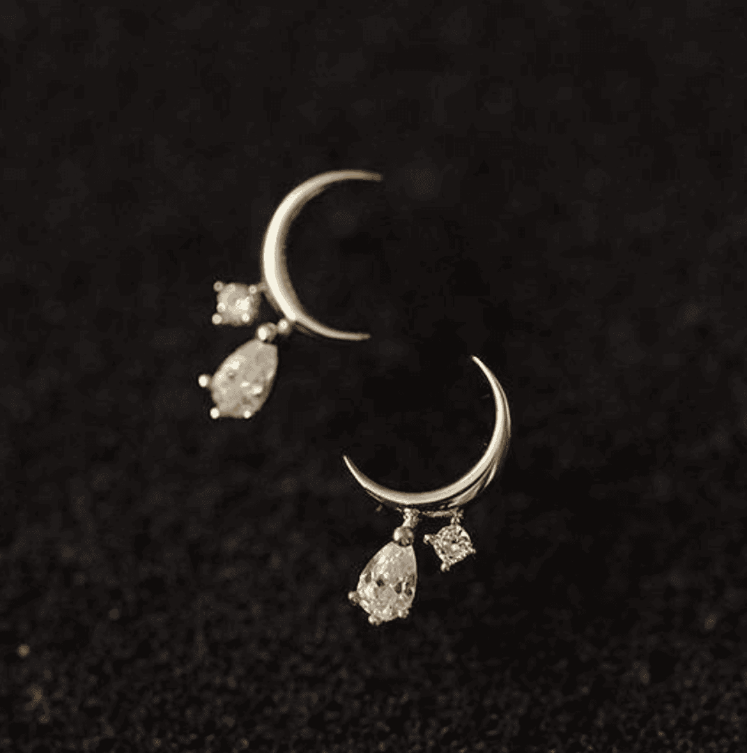 Pendientes de gota con media luna