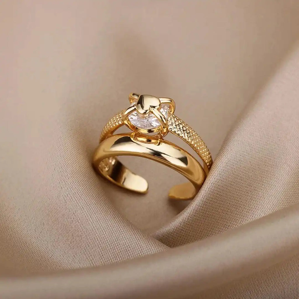Anillo de circonita con corazón ajustable