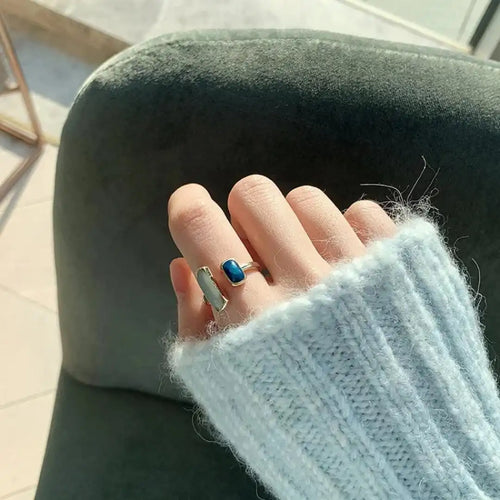 Anillo Ajustable de Piedra Preciosa Azul Bohemia
