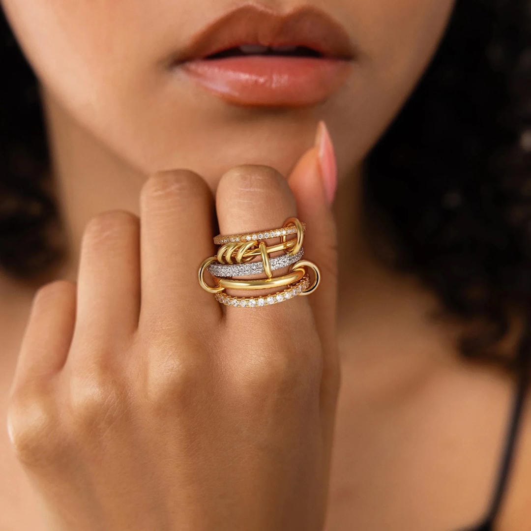 Anillo Blaise con Cristales Apilados