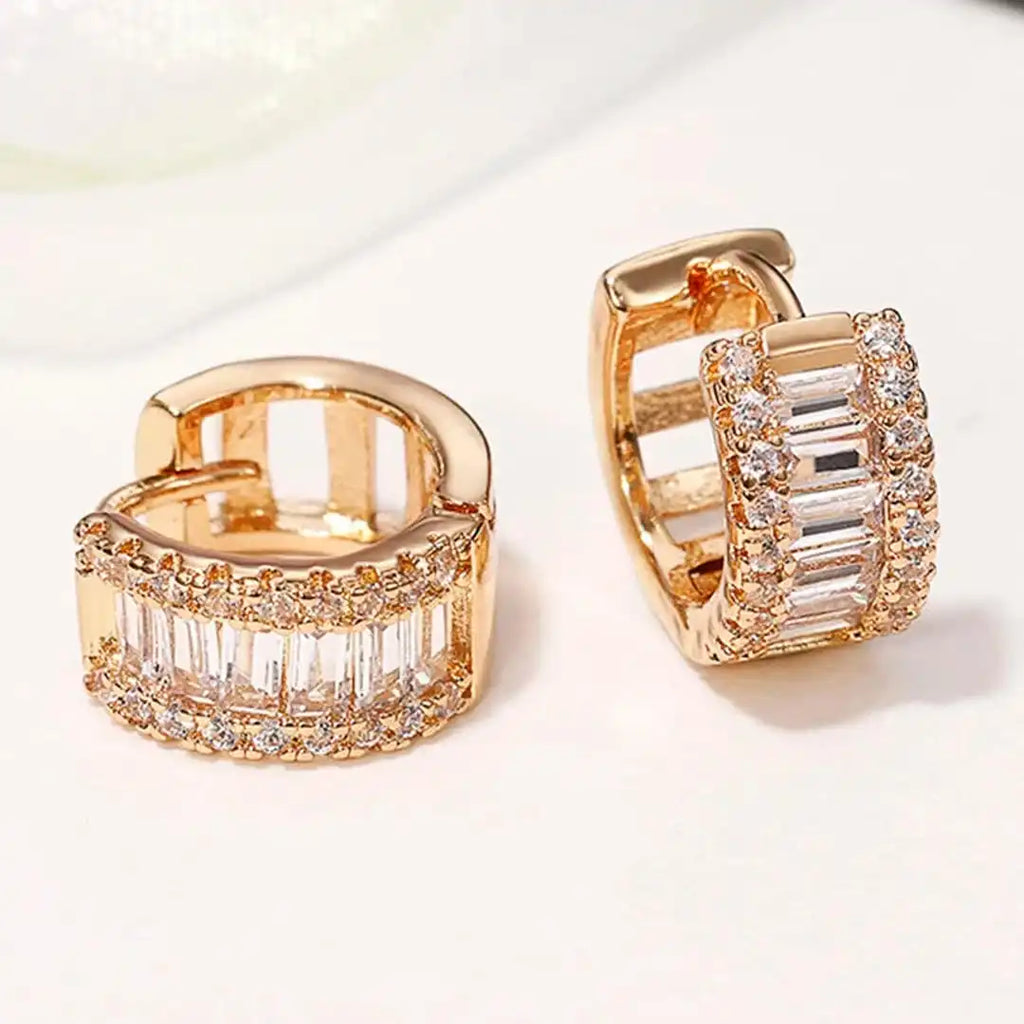 Pendientes de aro con circonitas y forma de mini baguette