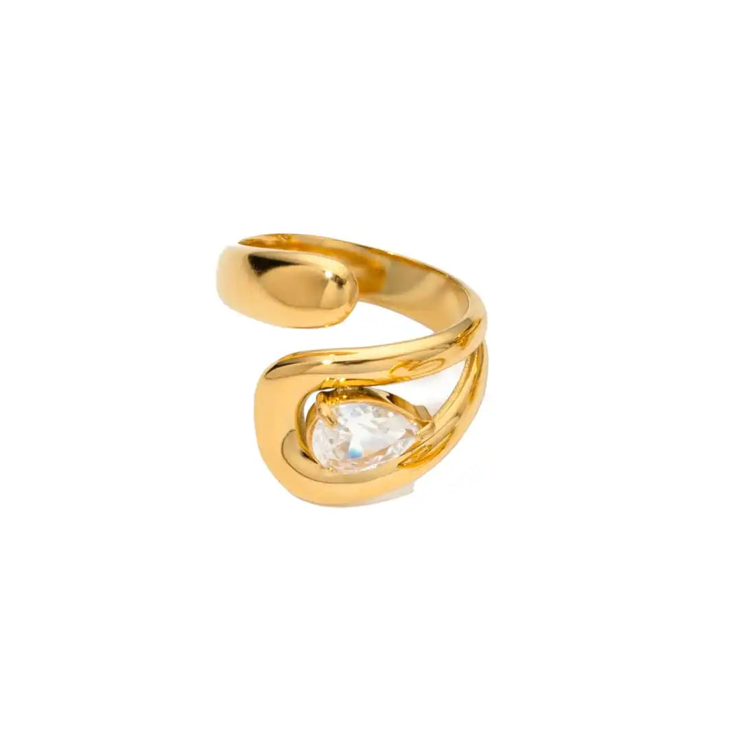 Anillo de circonita "Gota de Agua" de oro atemporal