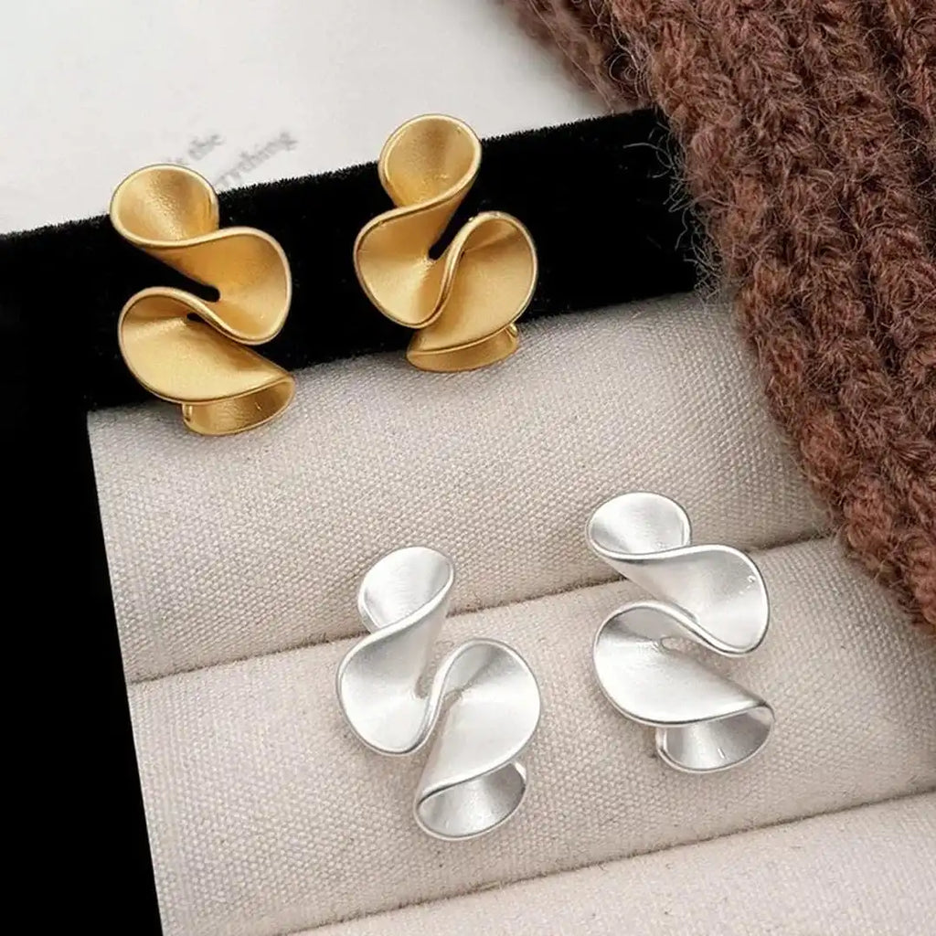 Pendientes de oro de plata esterlina con forma de flor