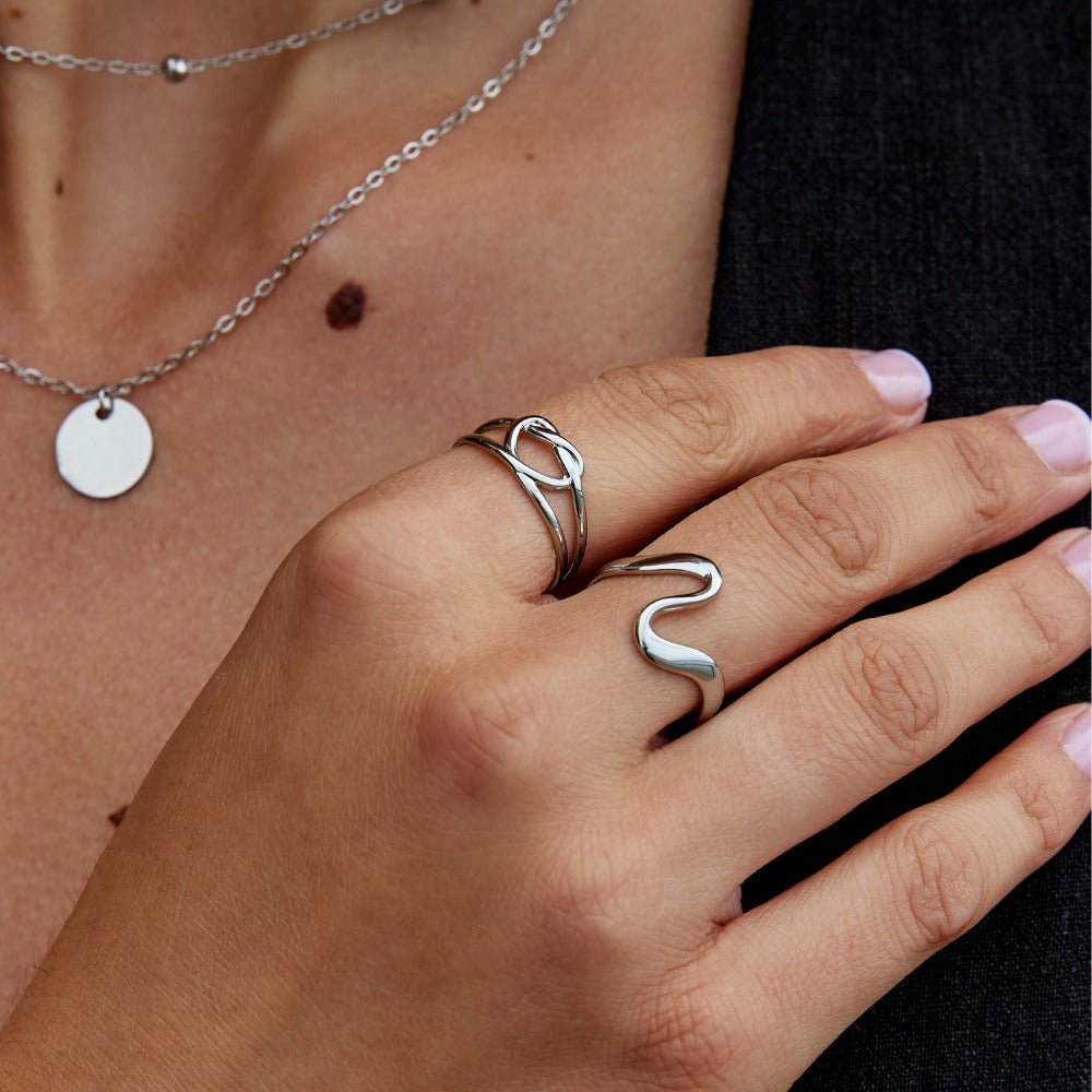 Anillo Nudo de Amor en Plata