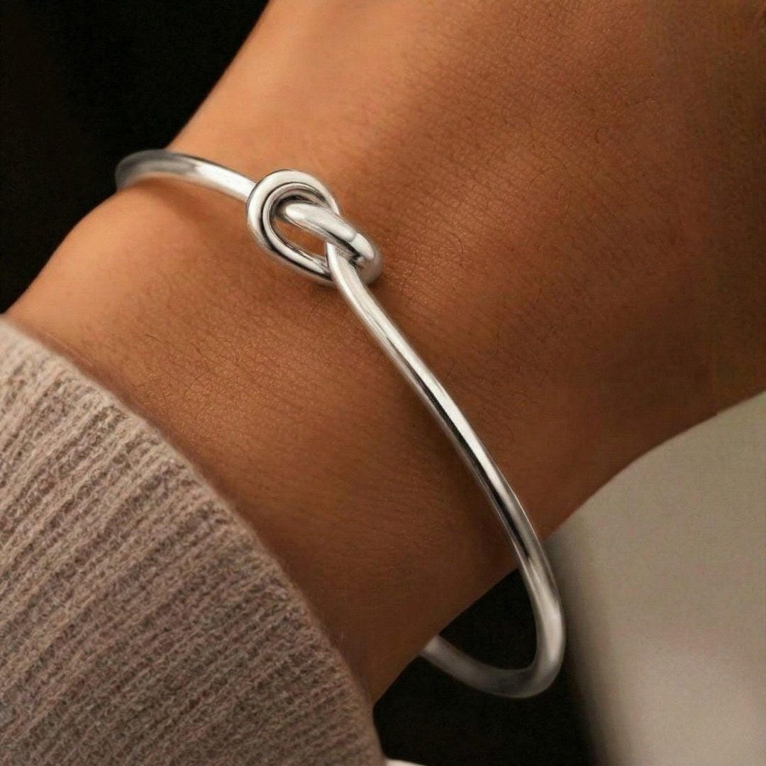 Pulsera Ajustable Nudo Dorado