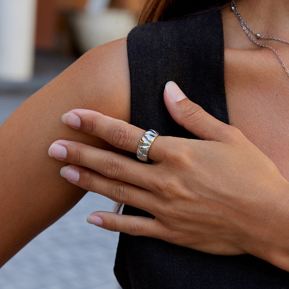 Anillo Anika grueso plateado