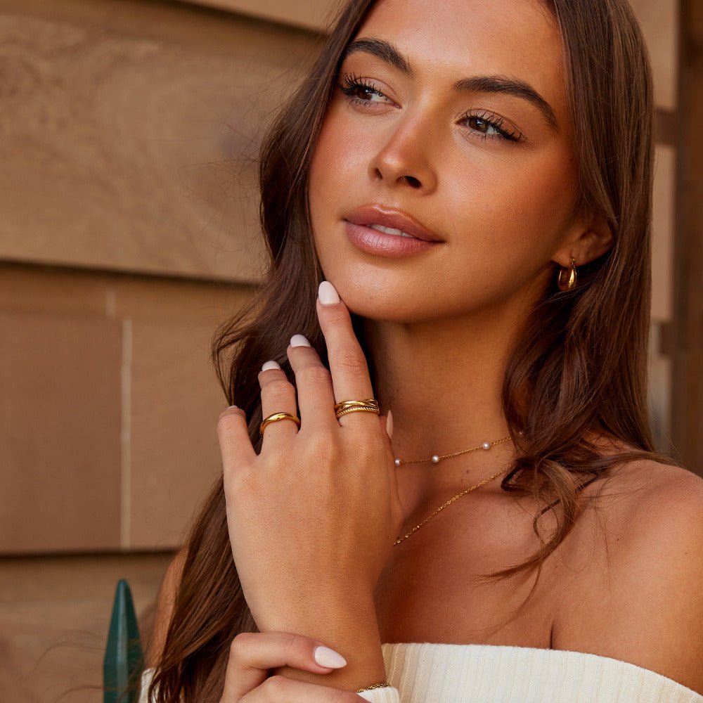 Anillo Cruzado Trenzado Ara