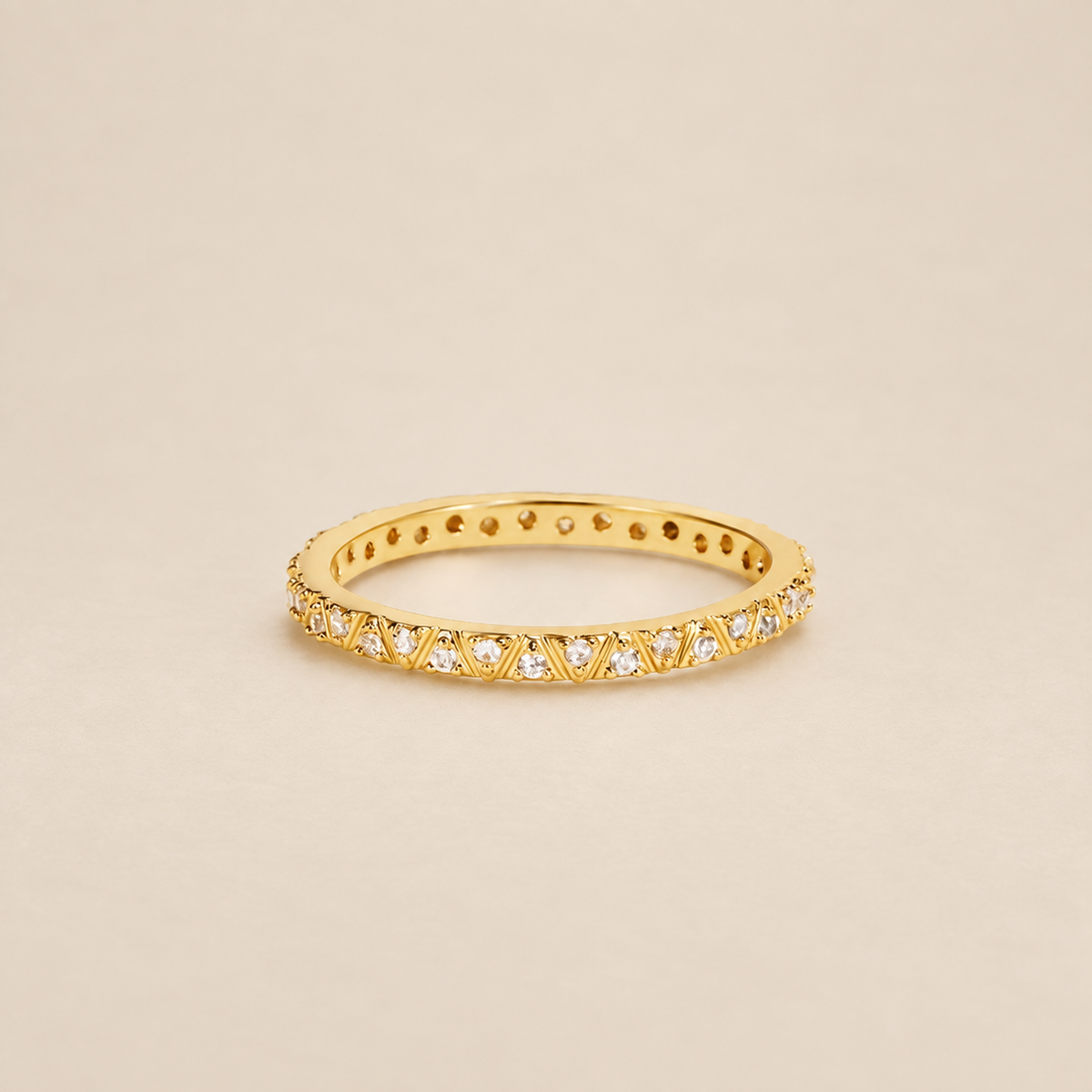 Anillo Arquette de oro y cristal