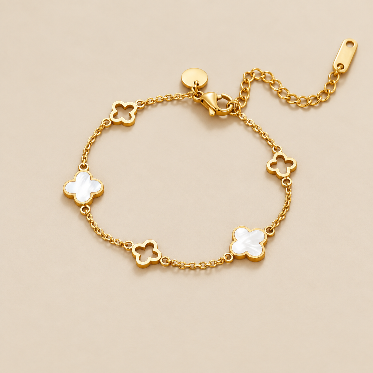 Lucia Clover Bracelet