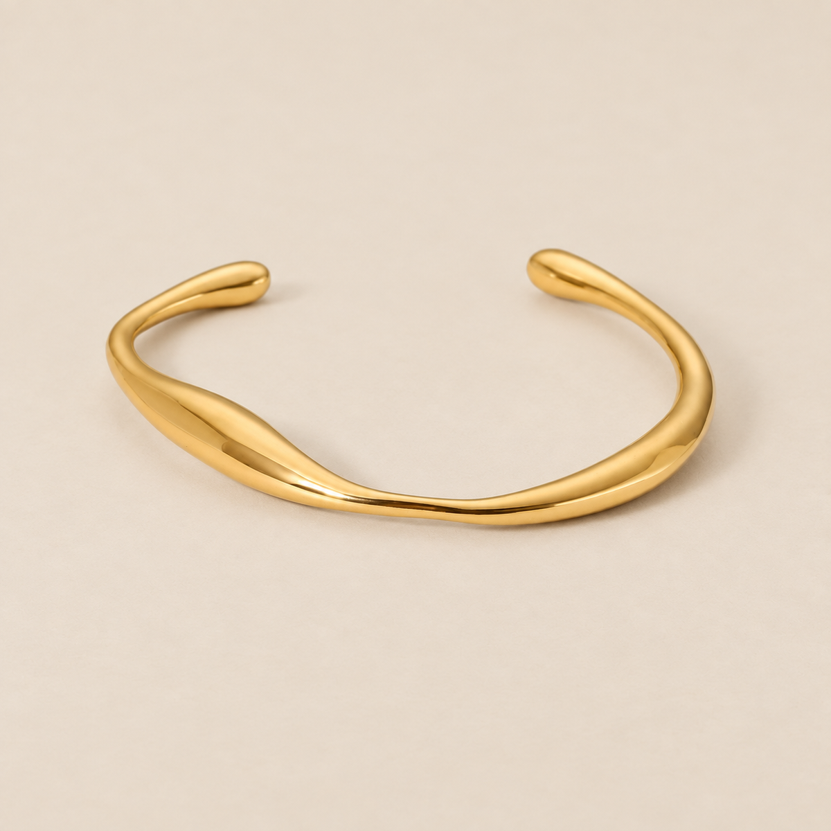 Timeless Luxe Spiral Gold Bangle