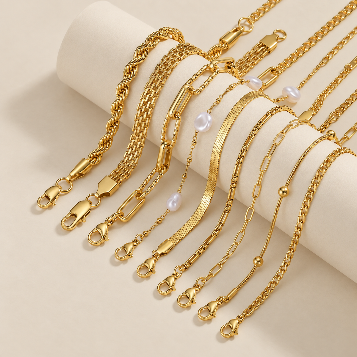 Stackable Bracelet Golden Pearl Set