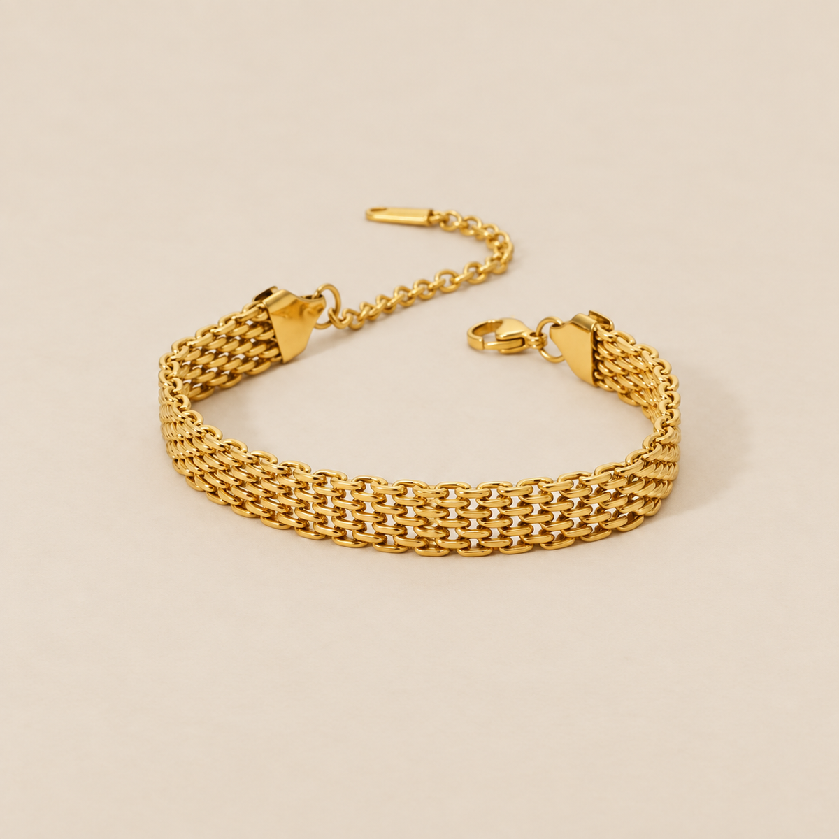 Elowyn Gold Chain Bracelet