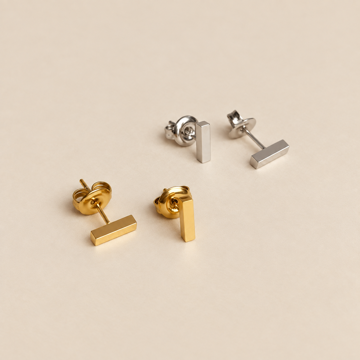 Pendientes de barra minimalistas para el día a día