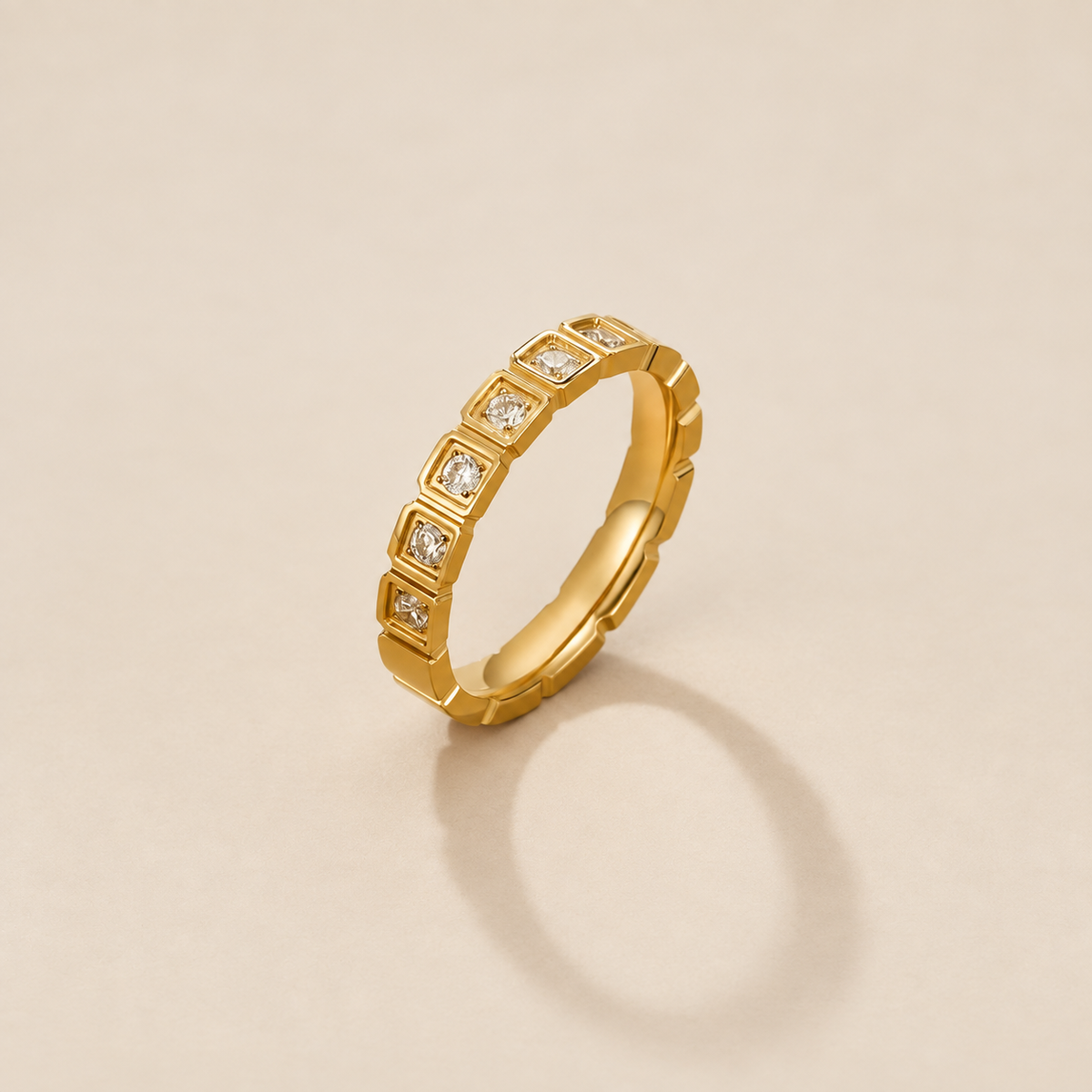Hera Gold Crystal Ring