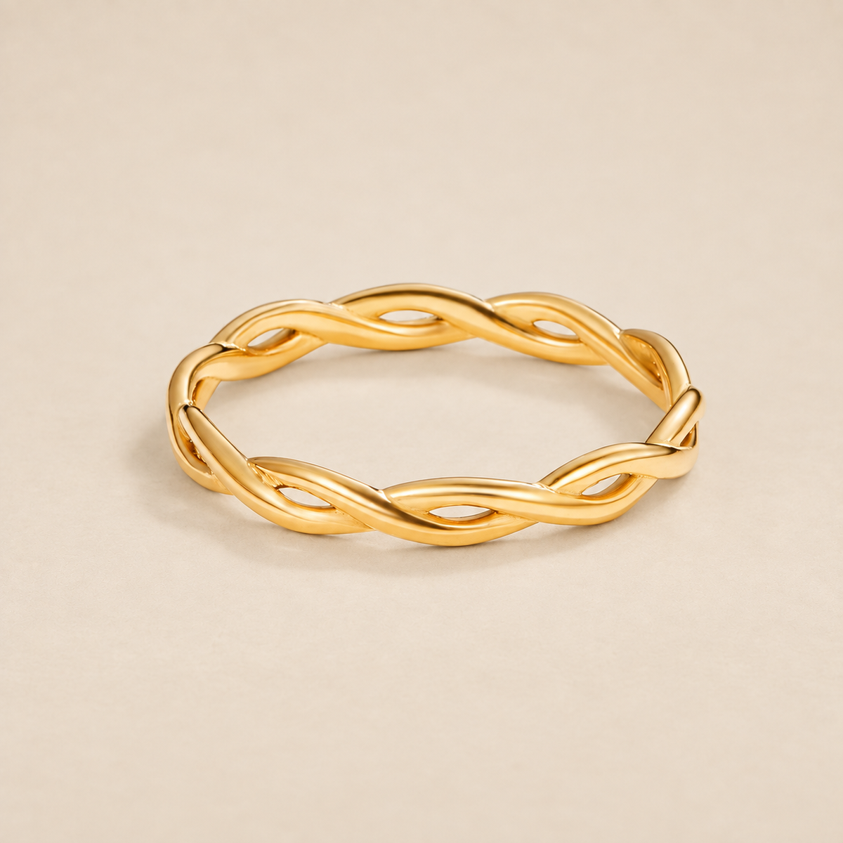 Infinity 18K Gold Twist Ring