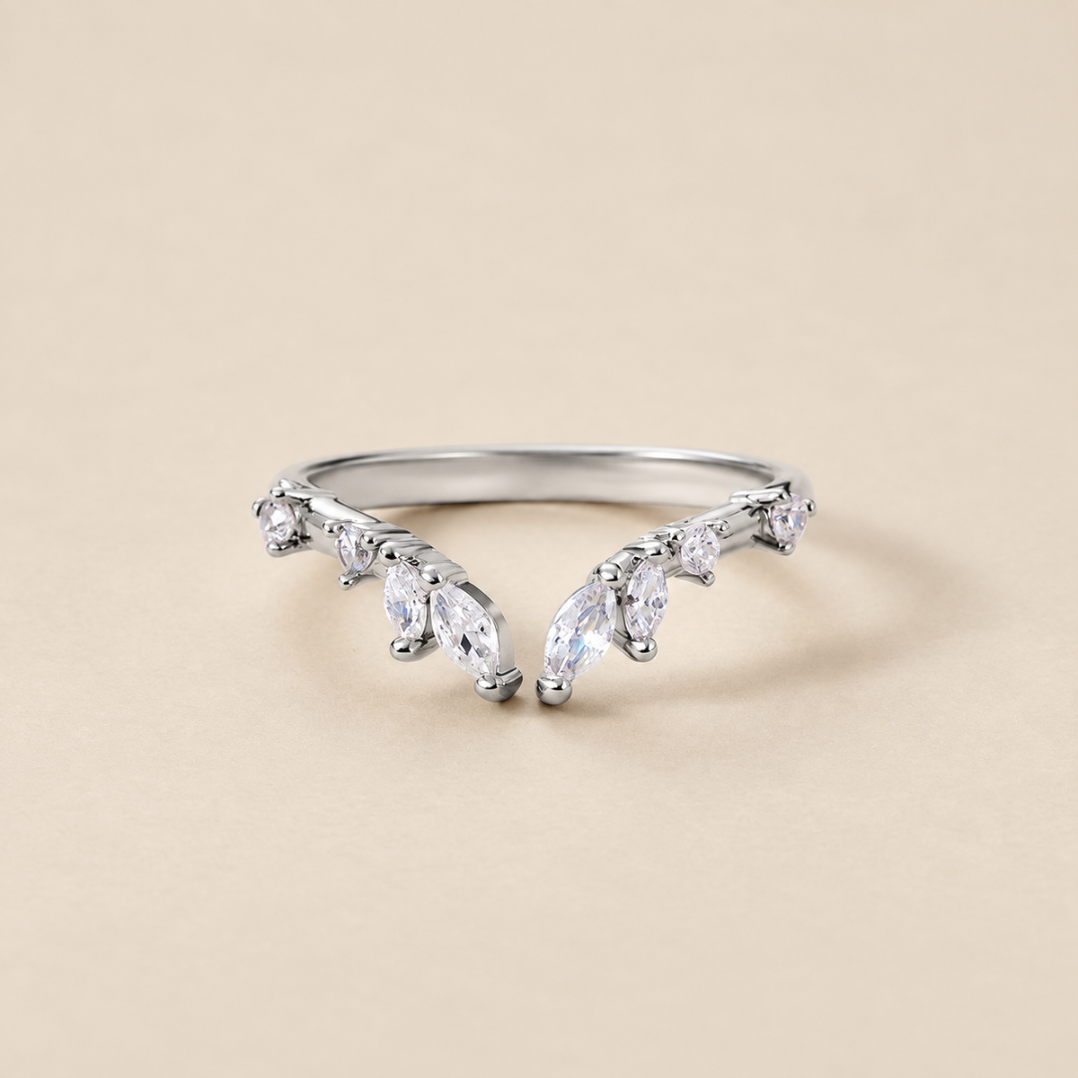 Lily Crystal Silver Vine Ring