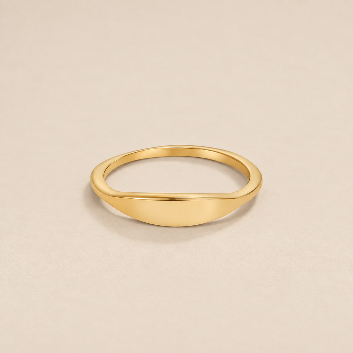Pipa Gold Signet Ring