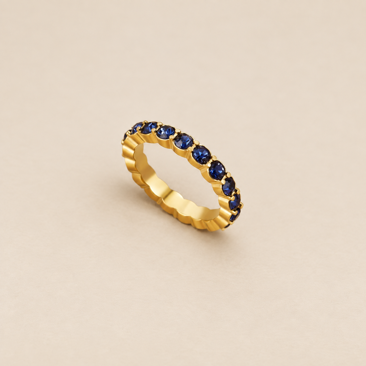 Sapphire Beauty 18k Crystal Ring