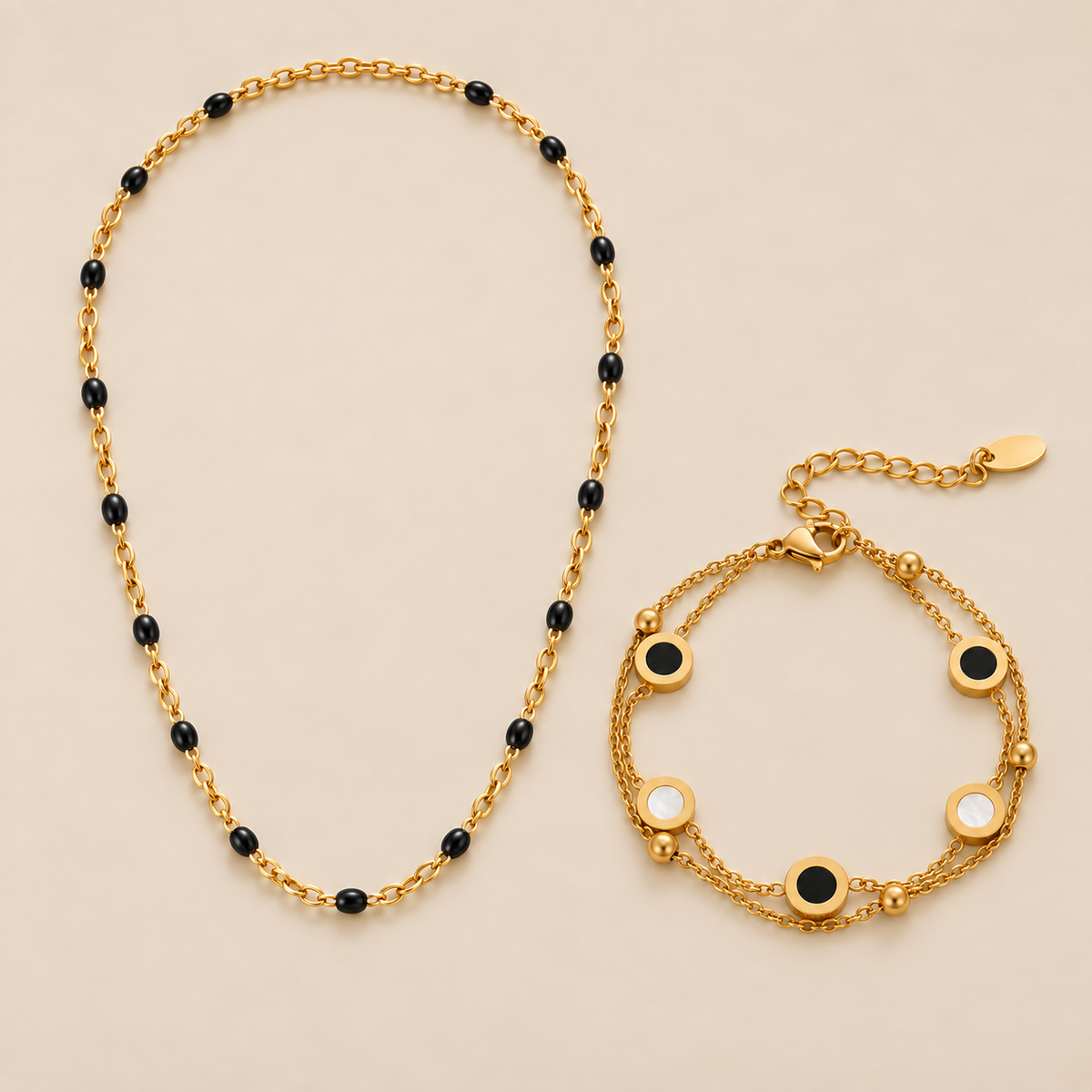 Conjunto de joyas Blanco y Negro, fotografía de estudio