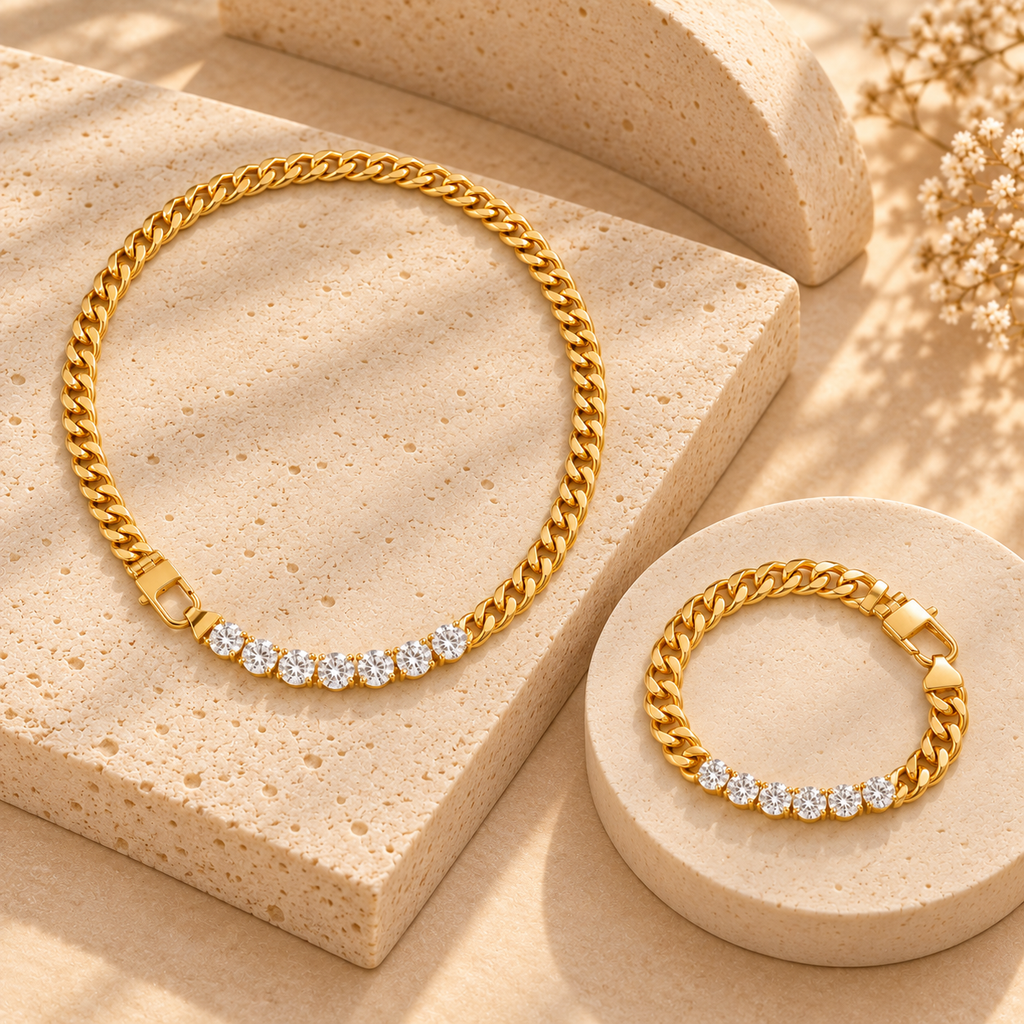 Conjunto de joyas Eslabones de Cristal sobre piedra clara