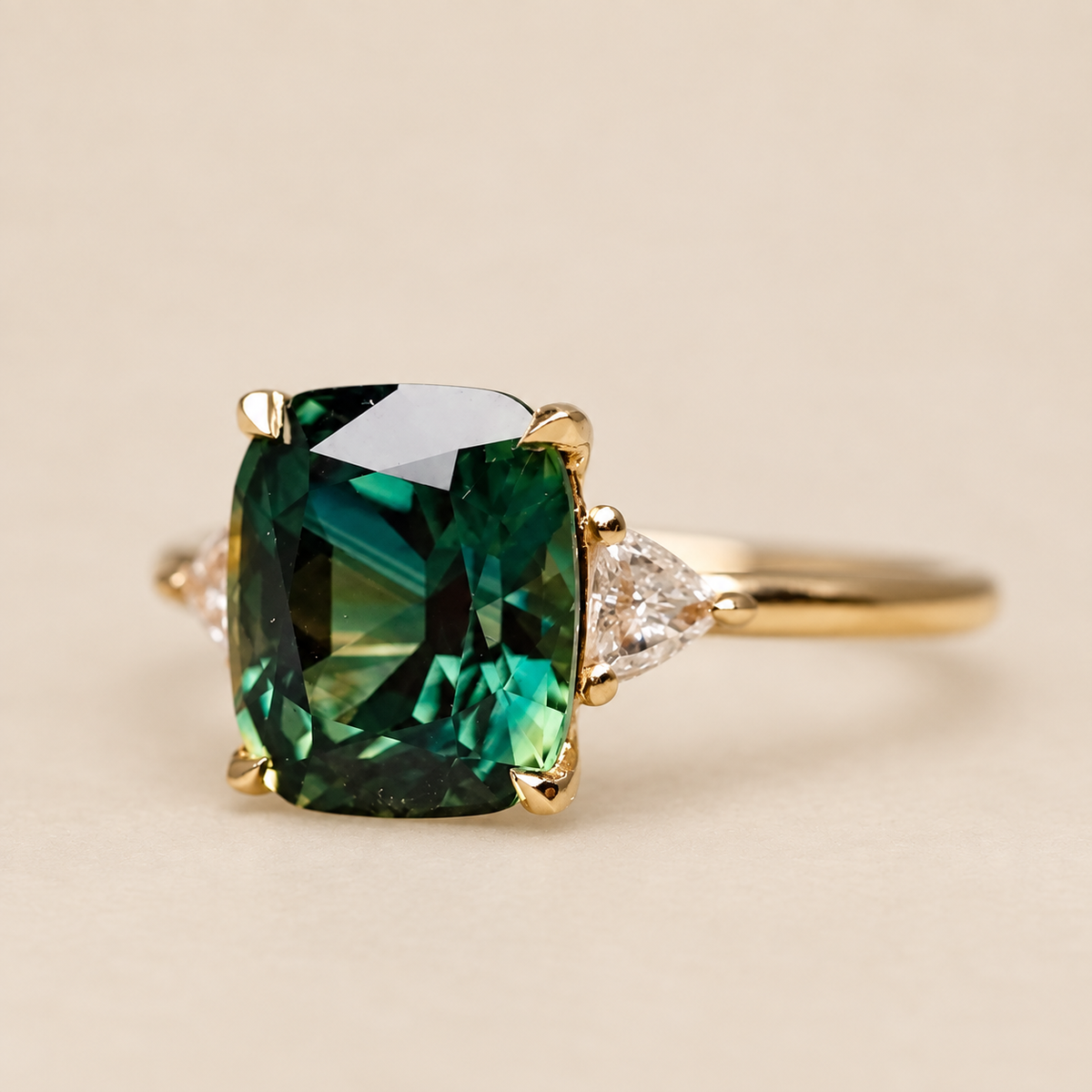 Vintage-Inspired Green Gemstone Gold Ring