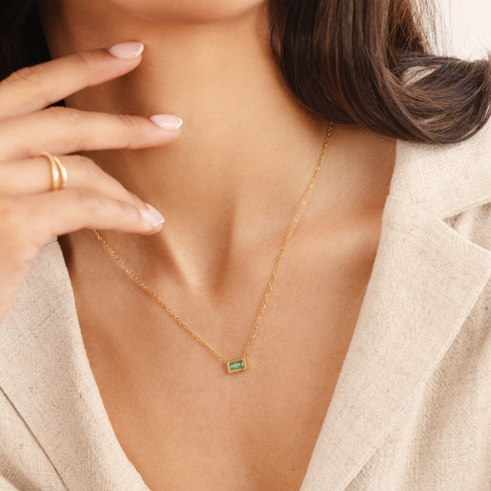 Collar de Piedra Natal Baguette