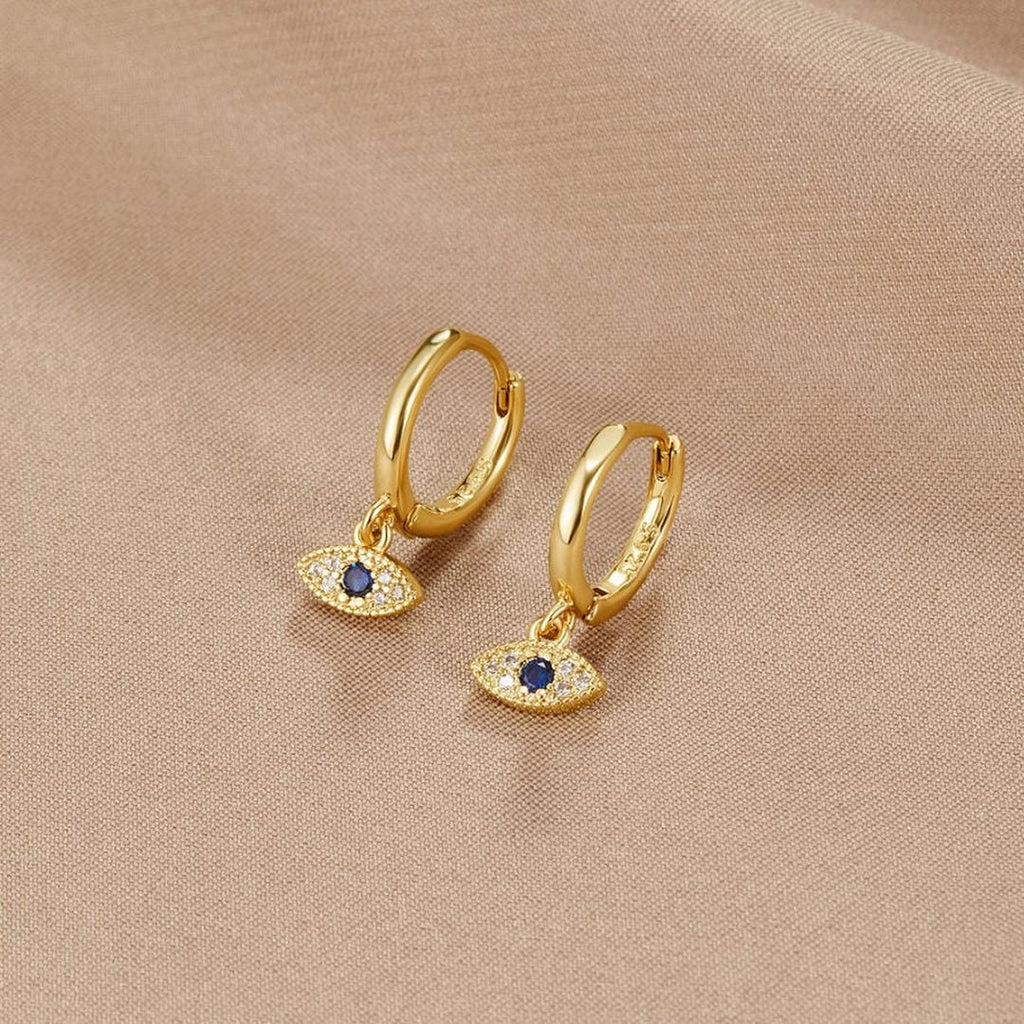 Pendientes de oro con forma de gota