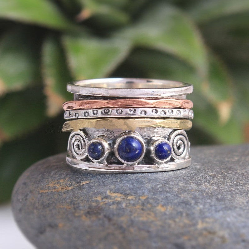 Anillo bohemio hueco de plata vintage