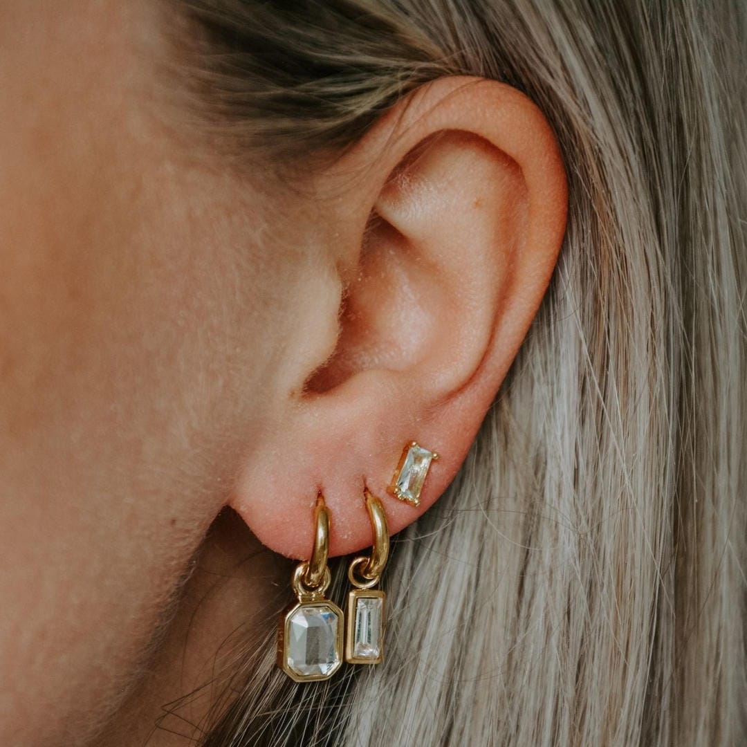 Elegantes pendientes Leonore con detalle de piedra