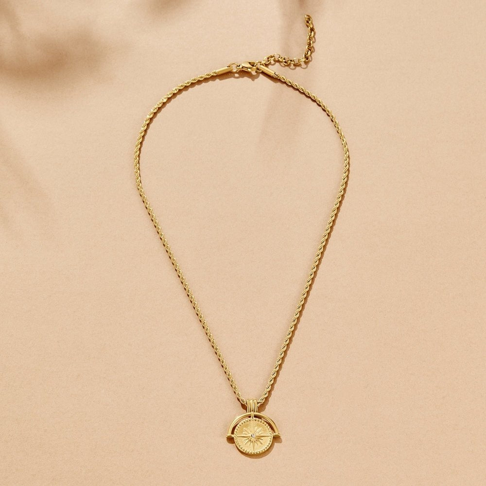 Collar de Moneda de Oro Celestial