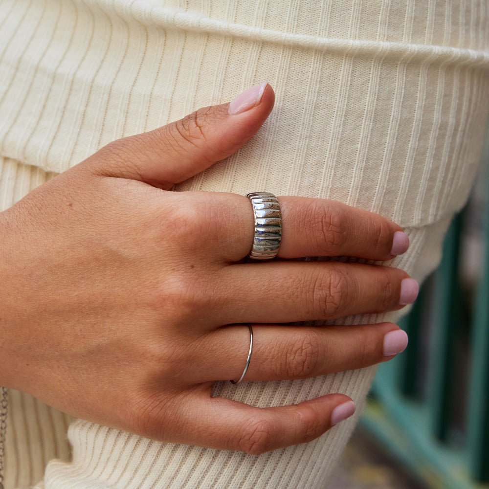 Anillo Calira grande de plata