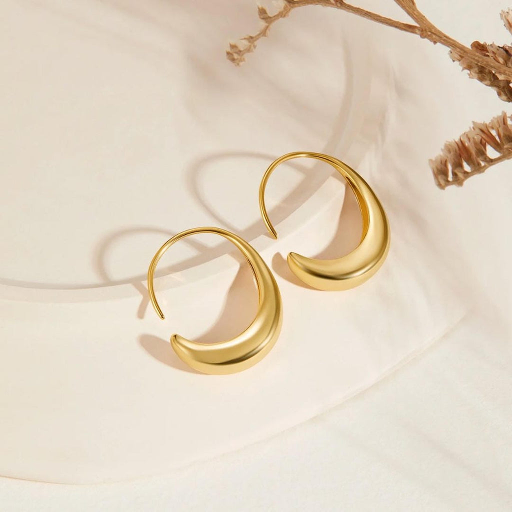 Pendientes Minimalistas de Aro Dorado