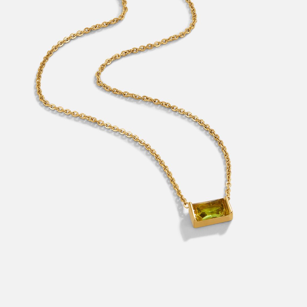 Collar con colgante de peridoto de cristal
