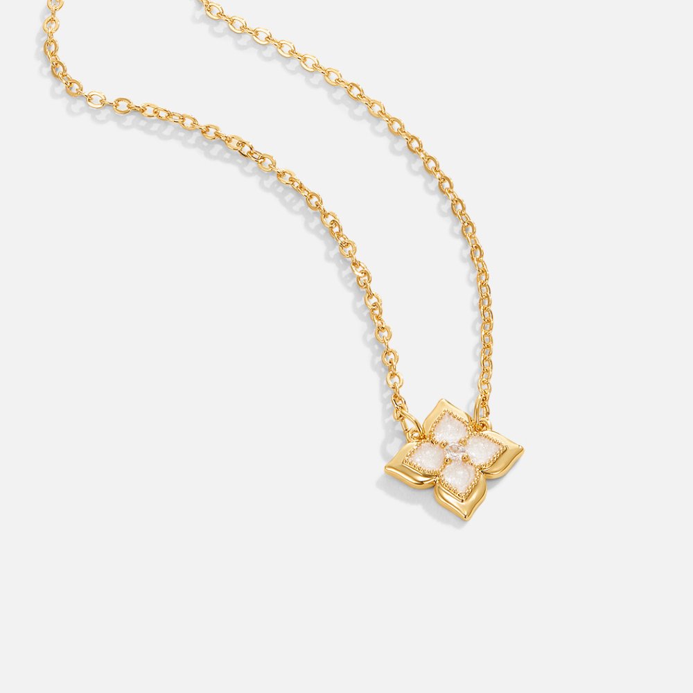 Collar Dalia Lirio Blanco Trébol
