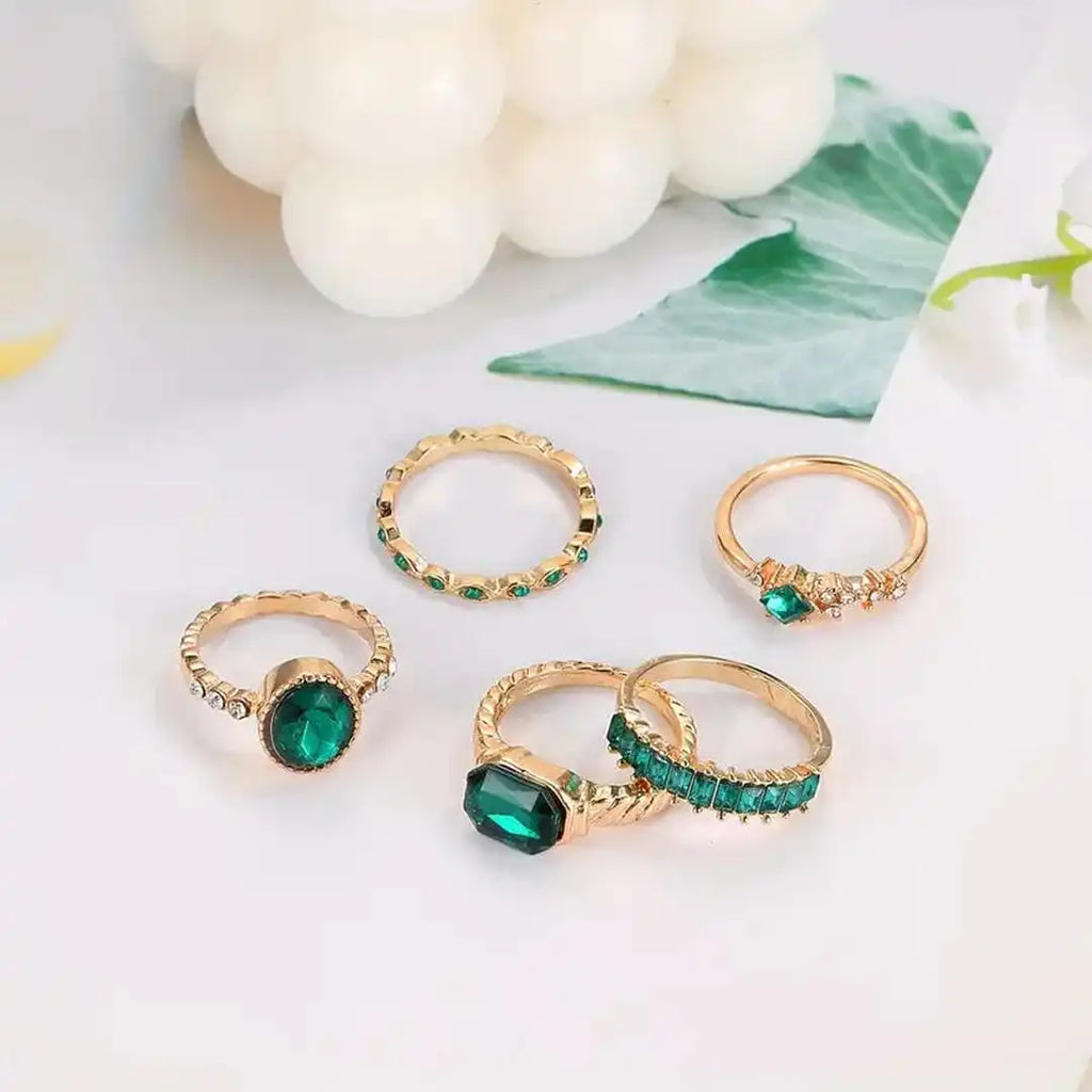 Conjunto de anillos de oro Zarina Esmeralda Exquisita