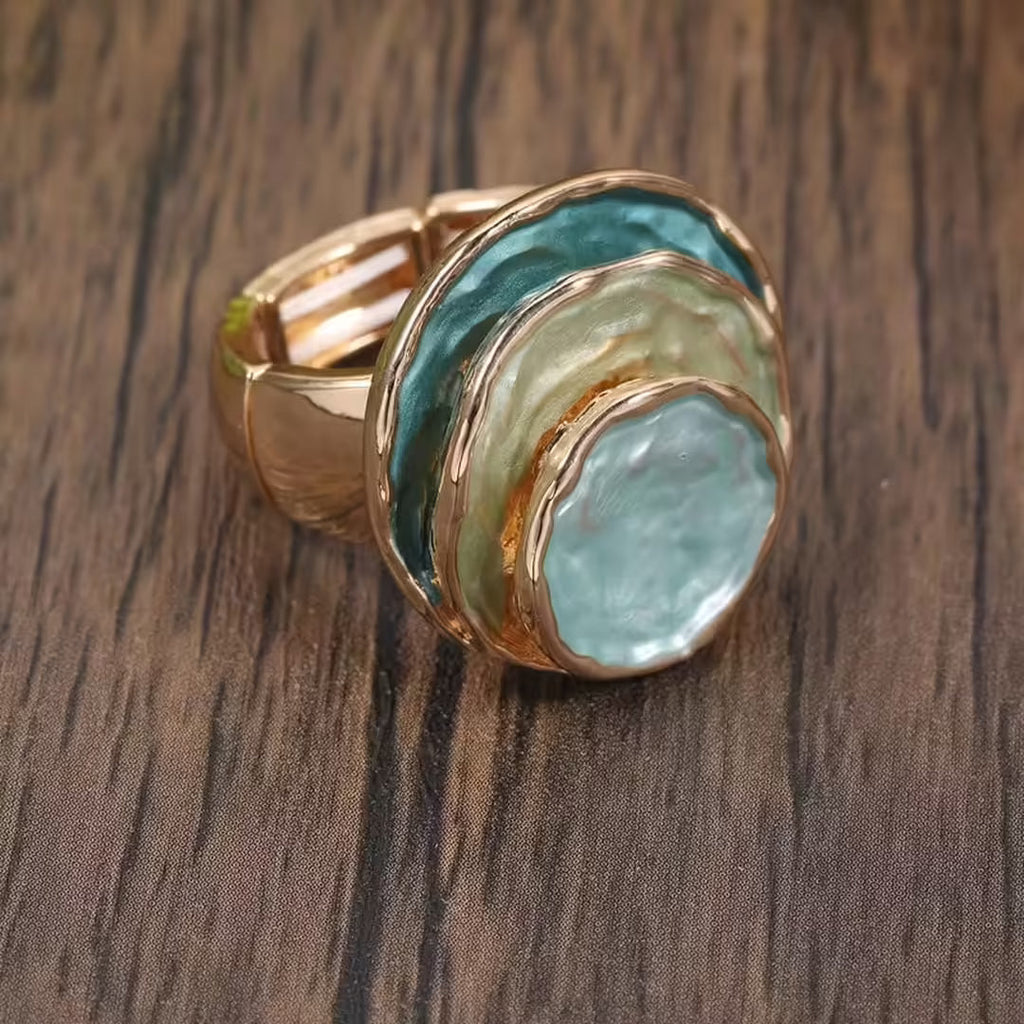 Anillo llamativo ajustable con pétalos Lagoon