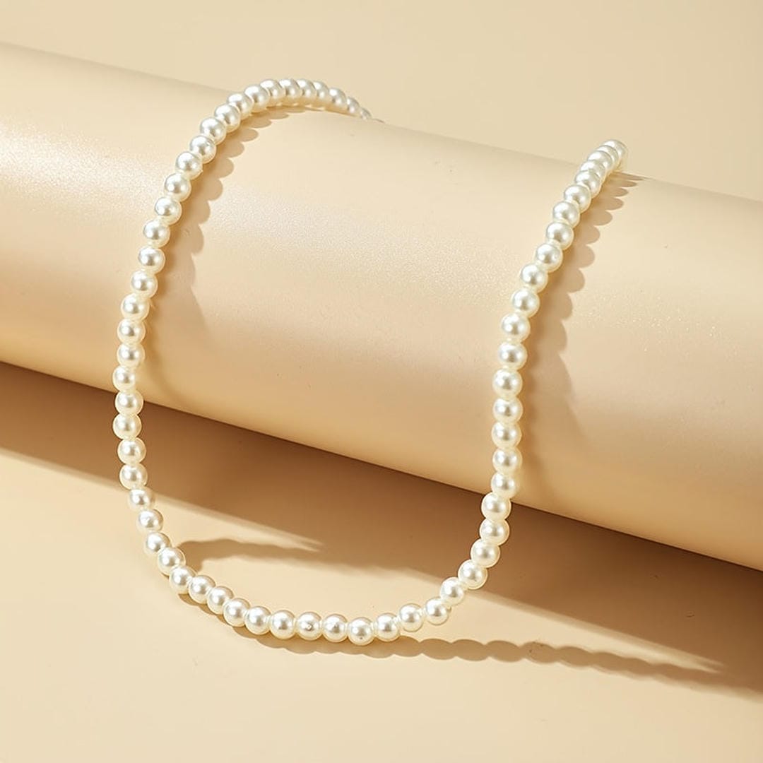 Gargantilla bohemia elegante con perlas