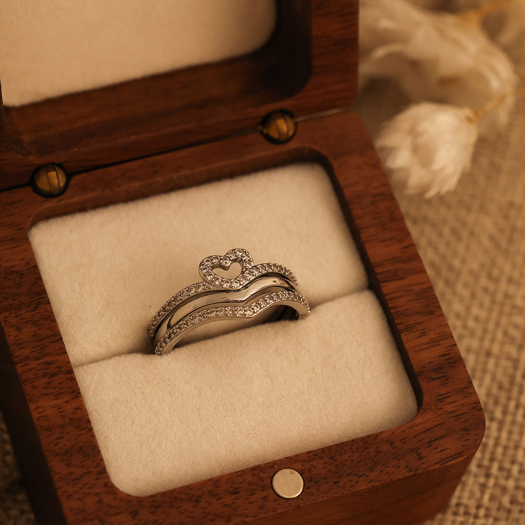 Anillos apilables Shining Love Wish Bone