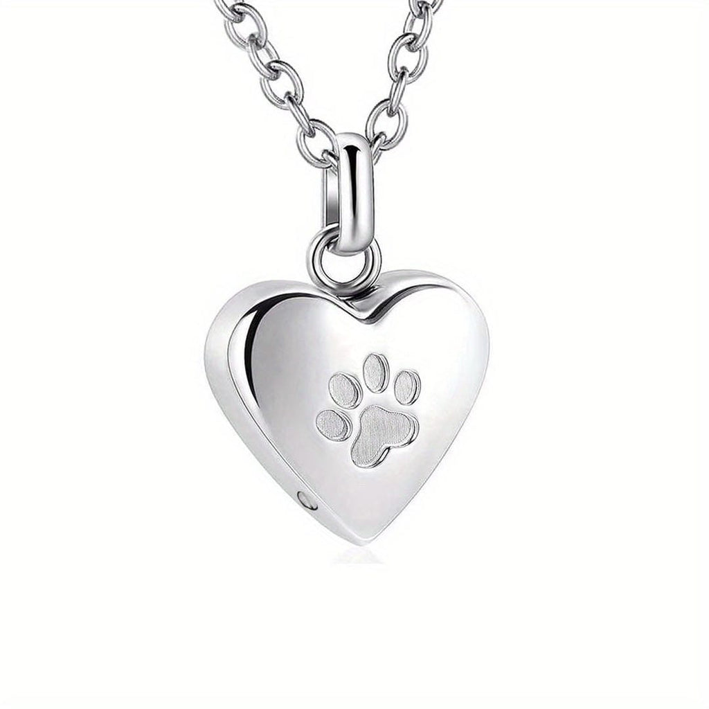 Collar con colgante de pata de amor
