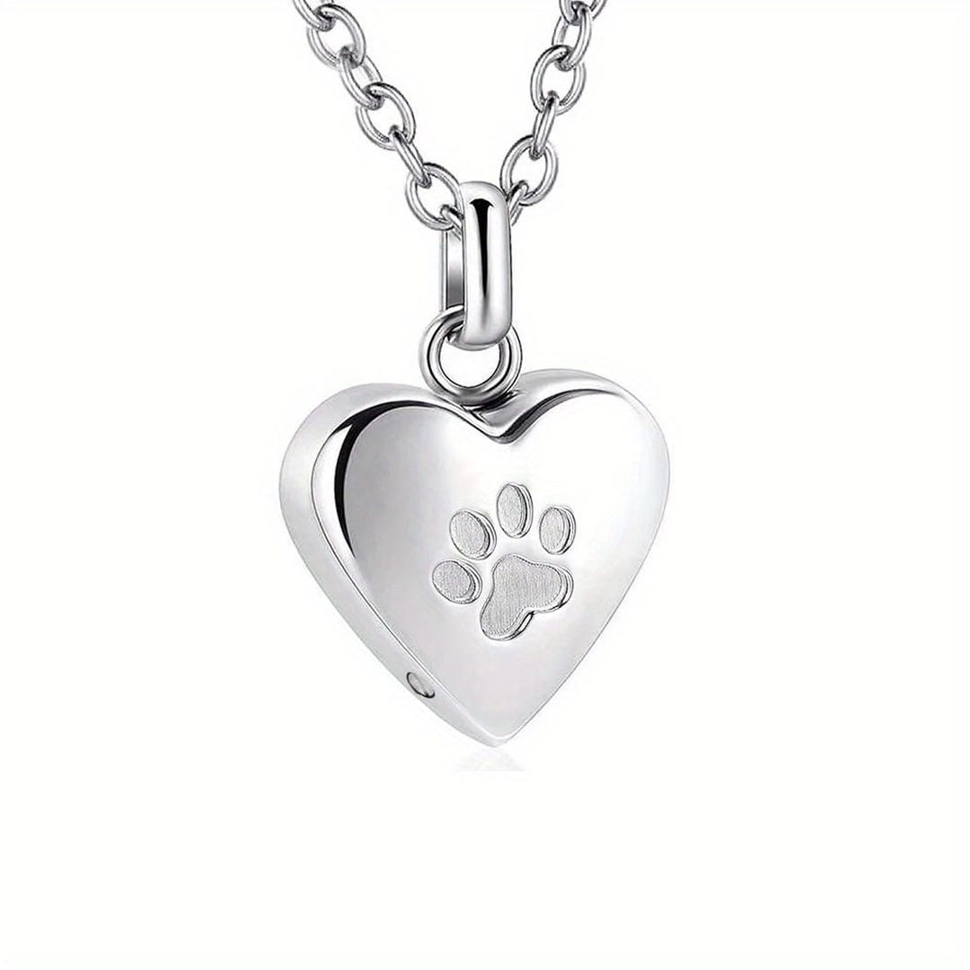 Collar con colgante de pata de amor