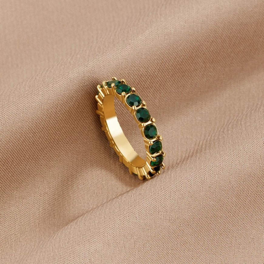 Anillo de cristal Esmeralda de 18K